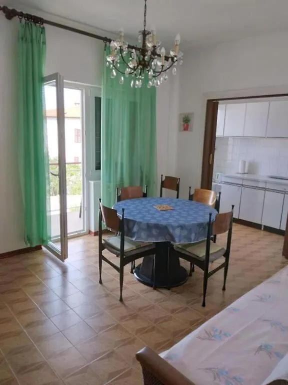 Apartments Sea Breeze Umag 0*,  Croacia